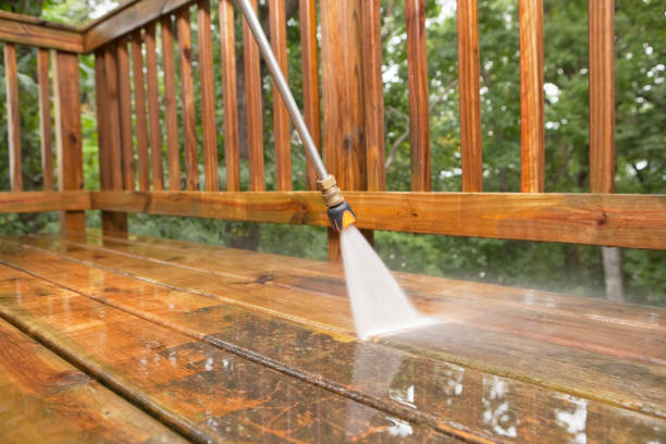 Why Choose Our Certified Pressure Washing Experts for Your Project Needs in Magnolia Springs, AL?